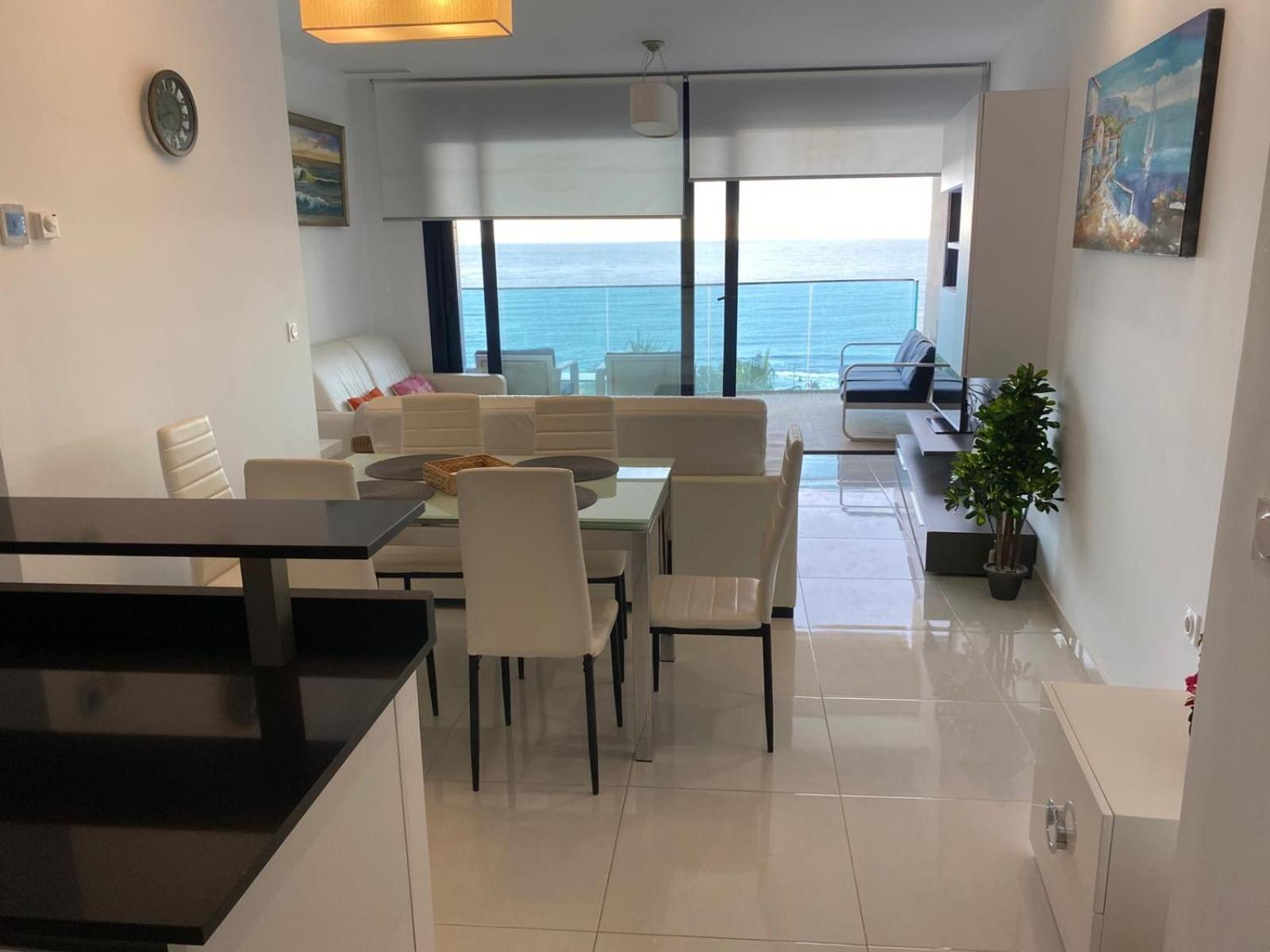 Apartment Deluxe Clara Sea Senses Torrevieja Exterior foto