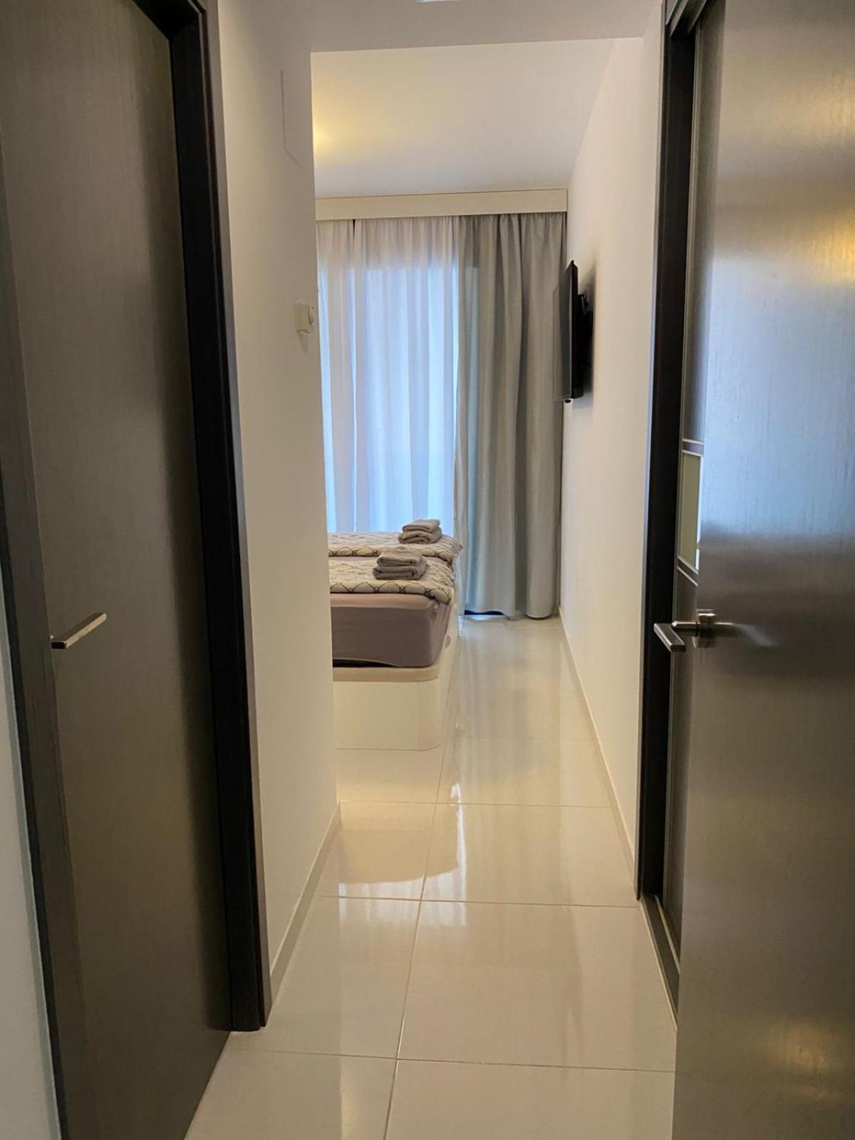 Apartment Deluxe Clara Sea Senses Torrevieja Exterior foto